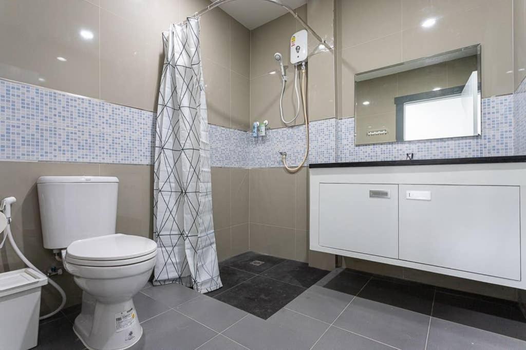 P2 Silom Large 2Beds Full Kitchen Wifi 4-6Pax Leilighet Bangkok Eksteriør bilde